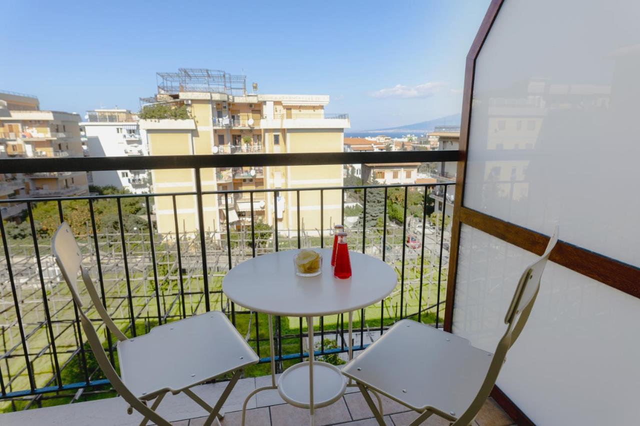 Le Tre Ccc Bed & Breakfast Sorrento Luaran gambar